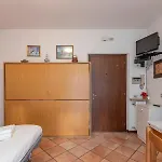 Adamello 21 Accogliente Monolocale In Centro A Due Passi Dalle Piste