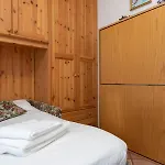 Adamello 21 Accogliente Monolocale In Centro A Due Passi Dalle Piste Apartamento *